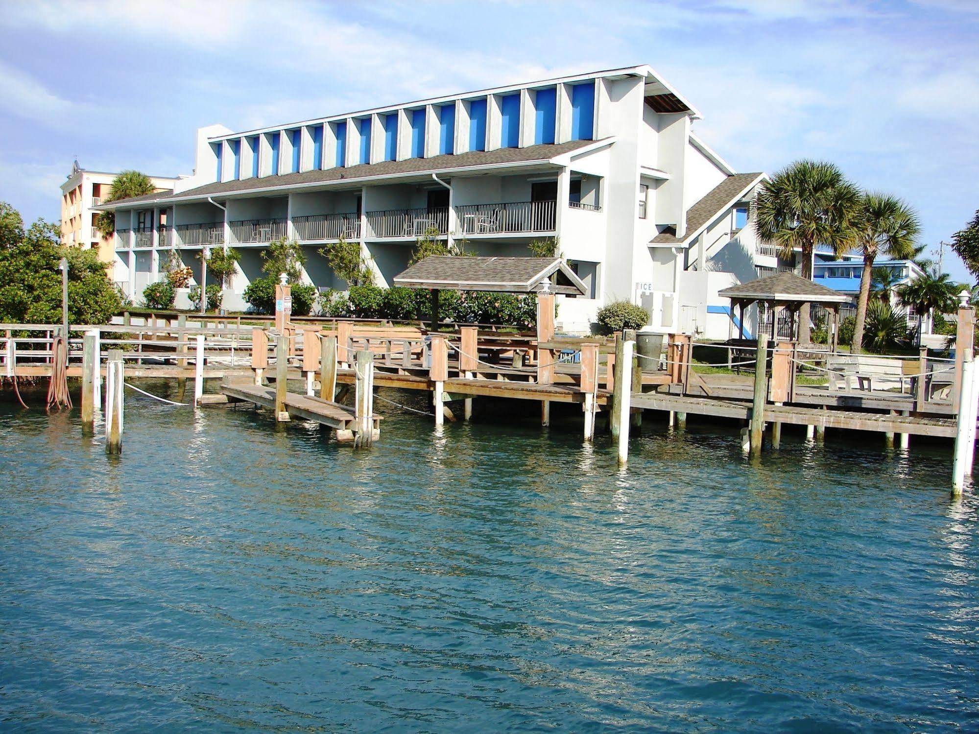 Dockside Inn & Resort Fort Pierce Esterno foto
